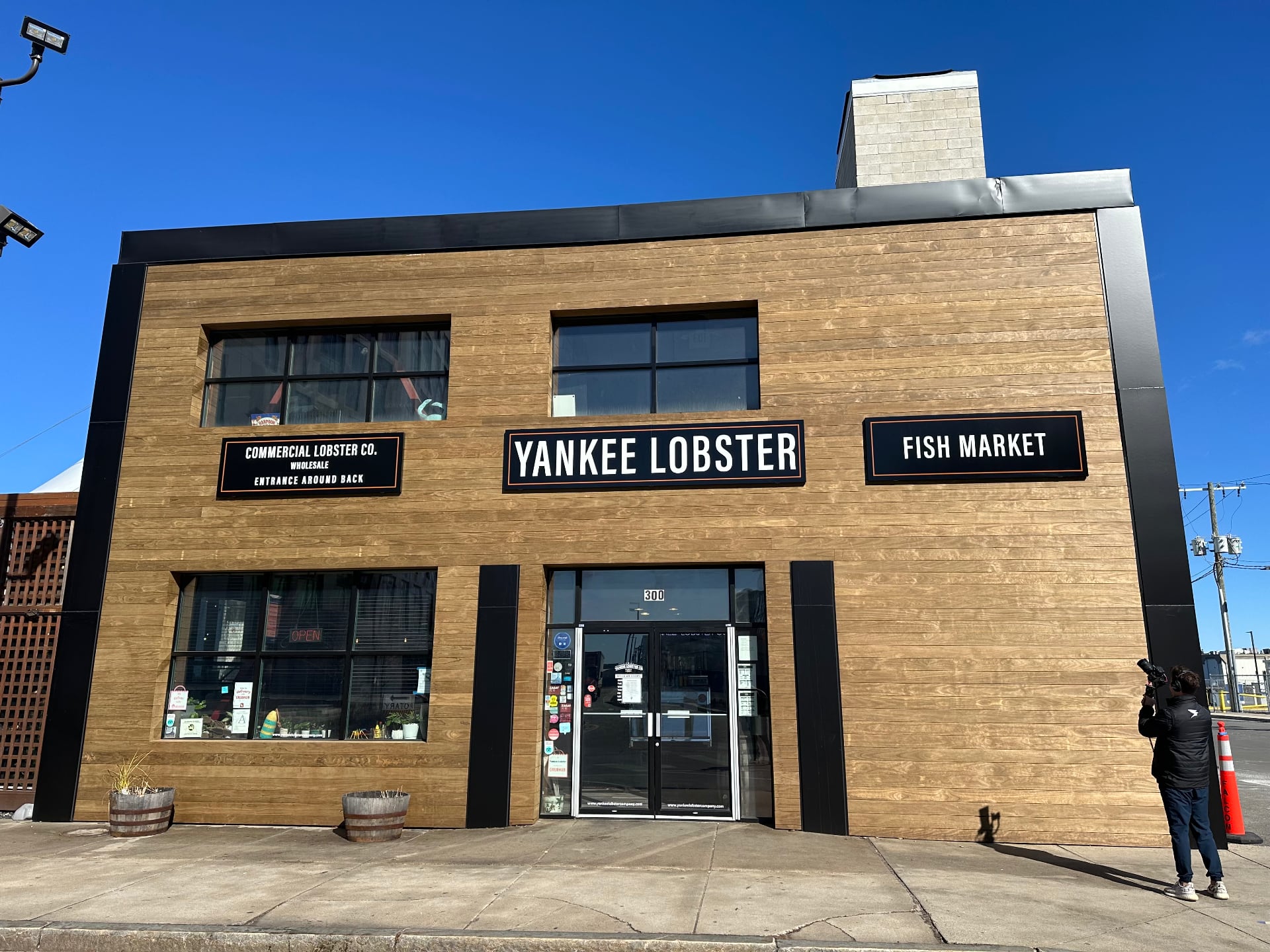 Falcon Real Estate - Yankee Lobster - Seaport